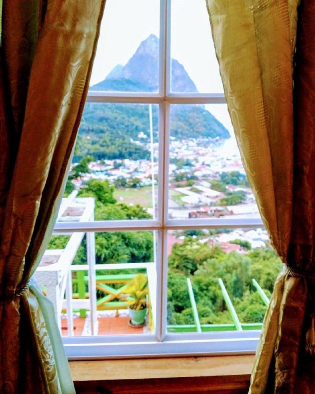 Villa Des Pitons Soufrière 外观 照片